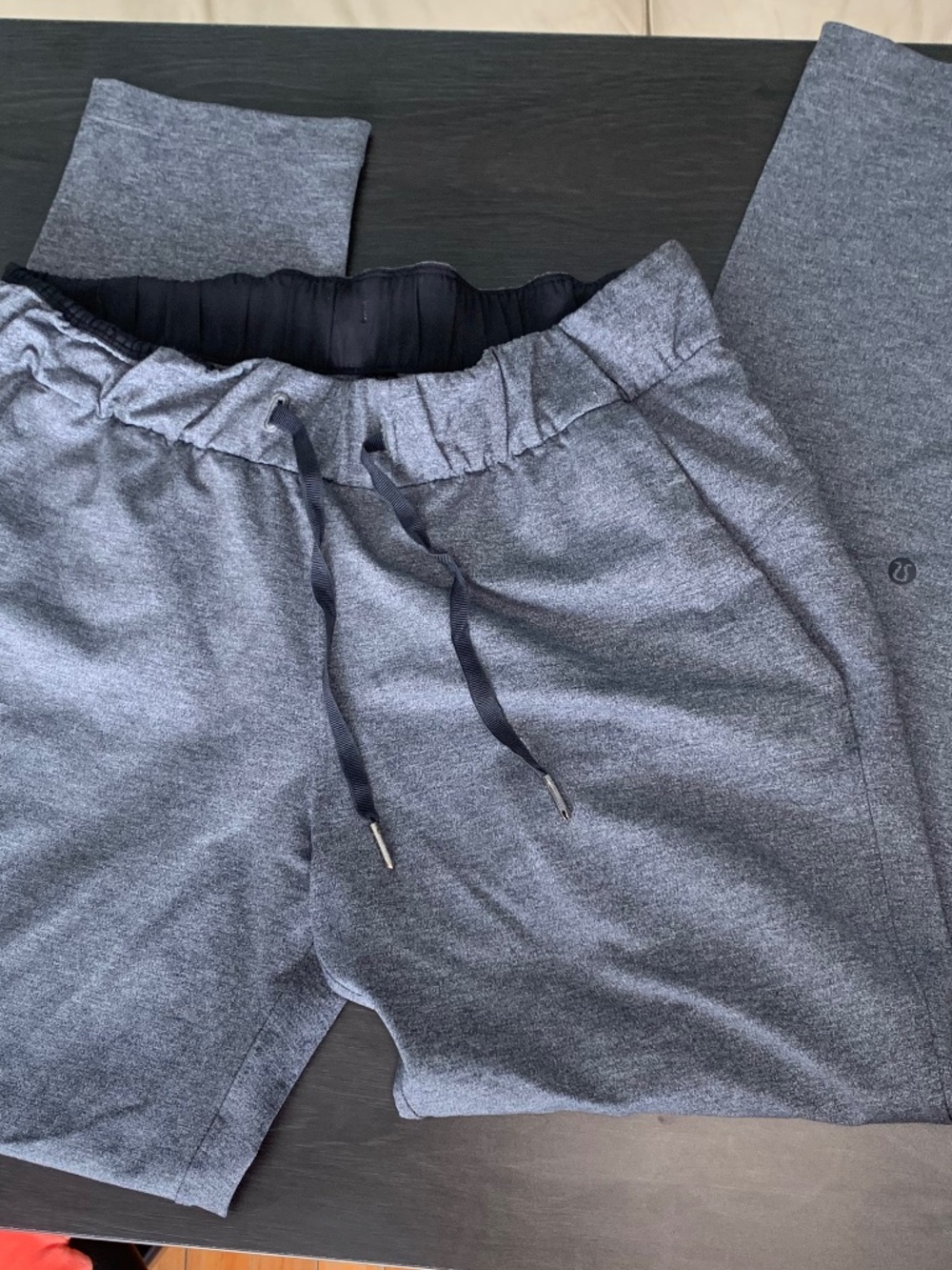 Lululemon on the fly pants